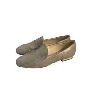 Nine West Xalan leather classic gold shimmer slip on low heel loafer shoe size 9